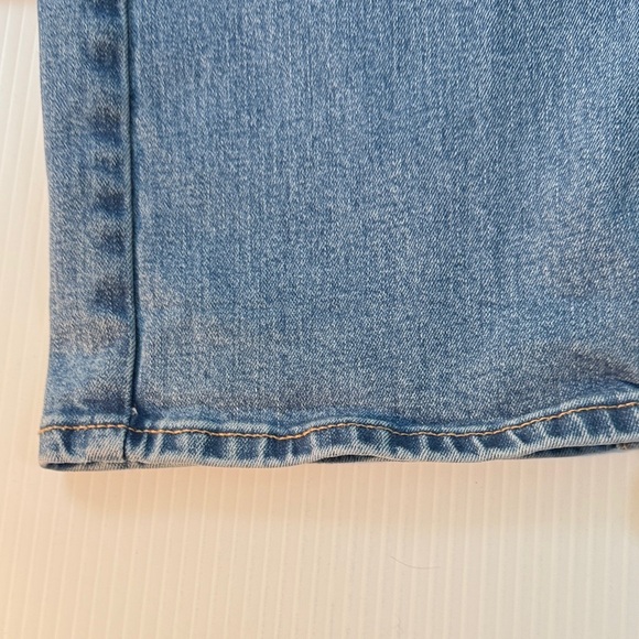 Calvin Klein Men's Light Blue Straight Jeans - Picture 9 of 9